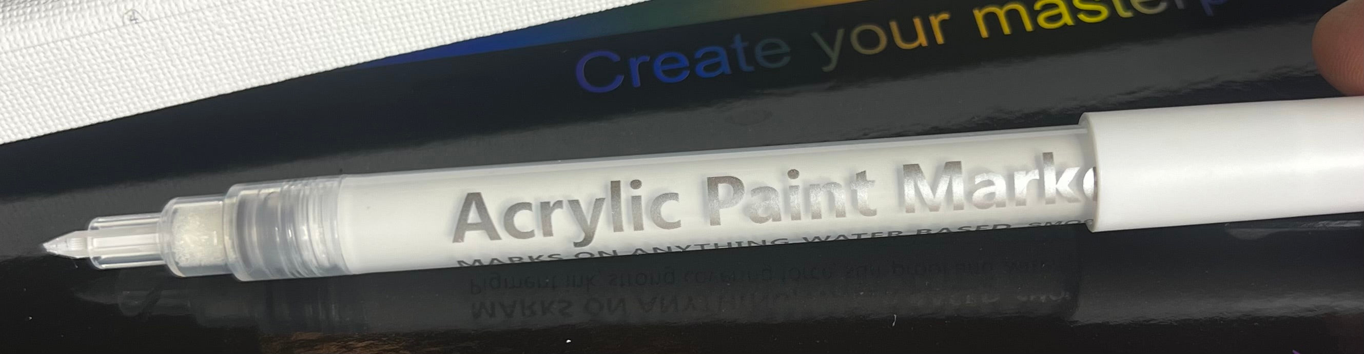 Marcador blanco acrilico